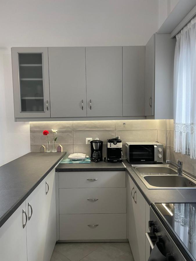 Apartment In The Centre For 4 People Naxos City Eksteriør bilde